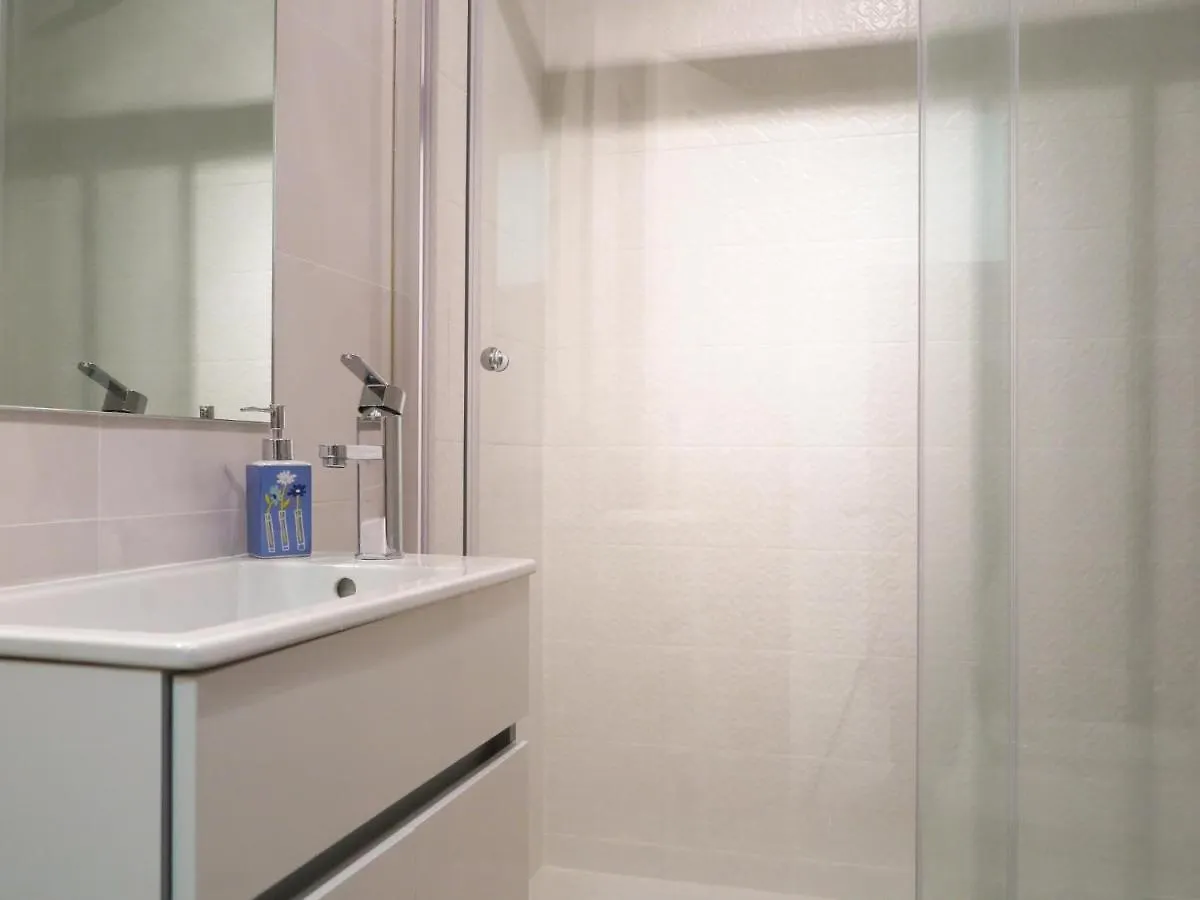ליסבון Historic Alfama Apt With Modern Style 0*,  פורטוגל