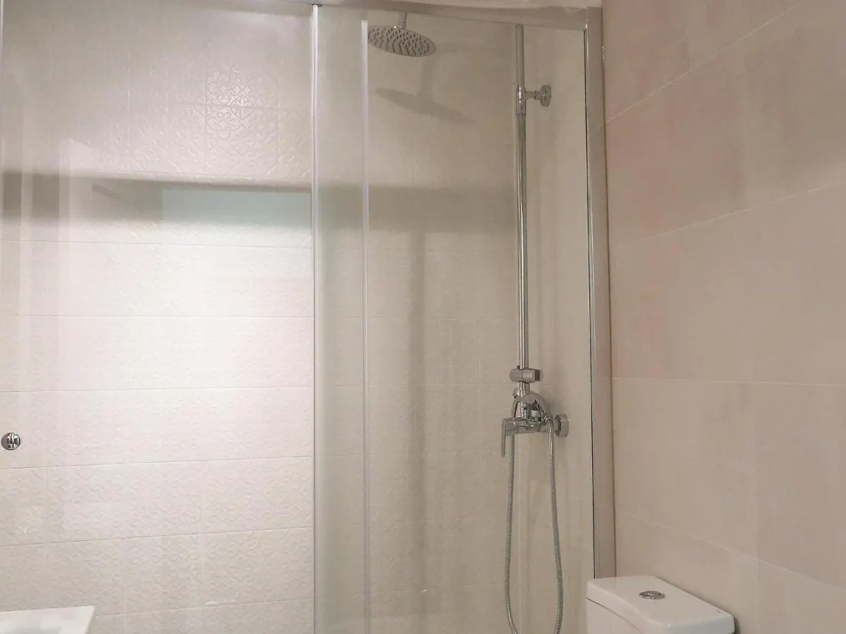 ליסבון Historic Alfama Apt With Modern Style פורטוגל